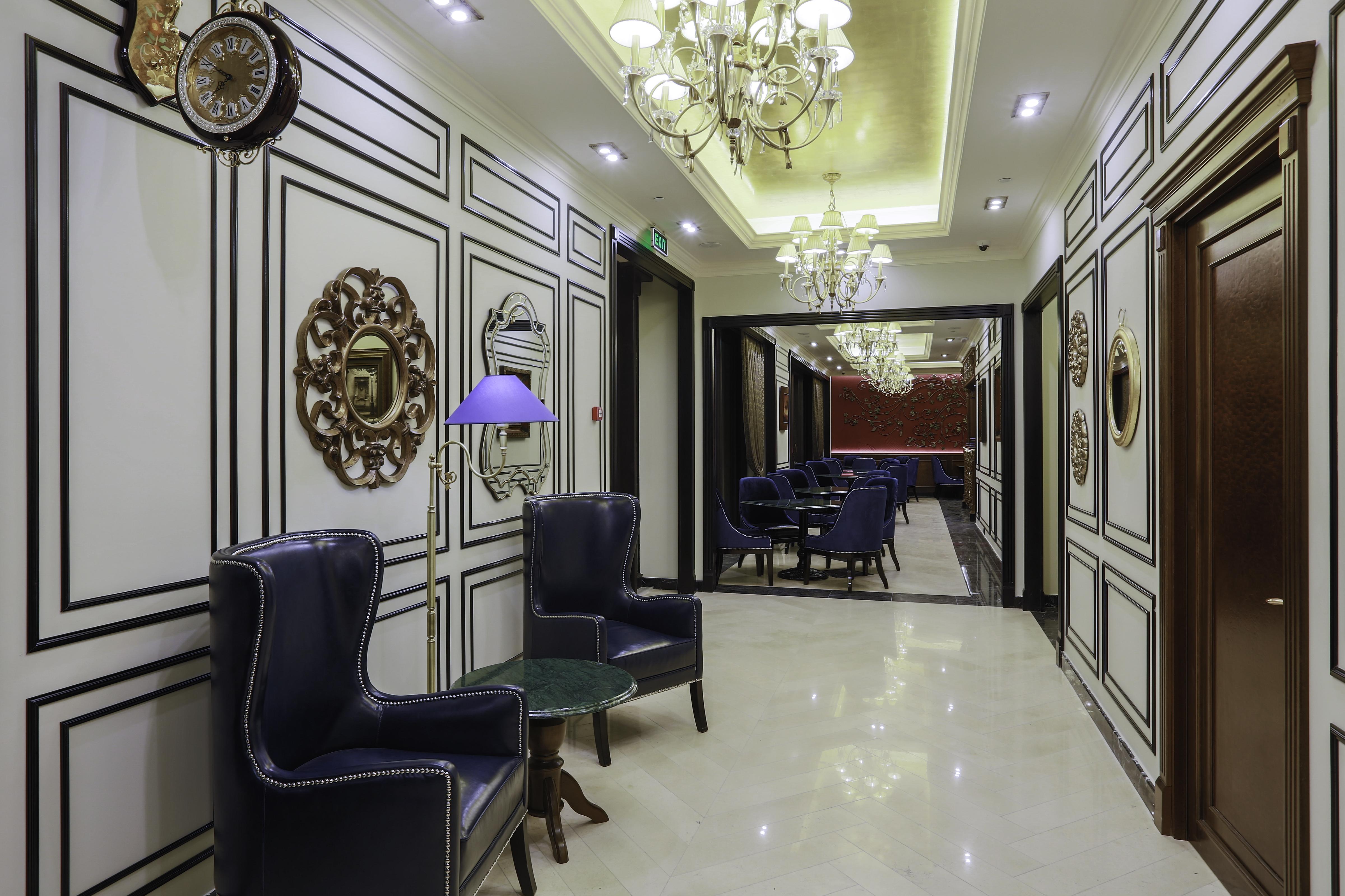 Golden Palace Hotel Erevan Exterior foto